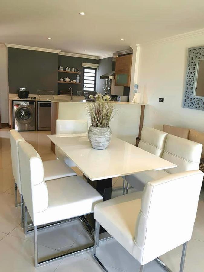 Ferienwohnung Ocean Bliss By Oasis Holidays Flic-en-Flacq Exterior foto